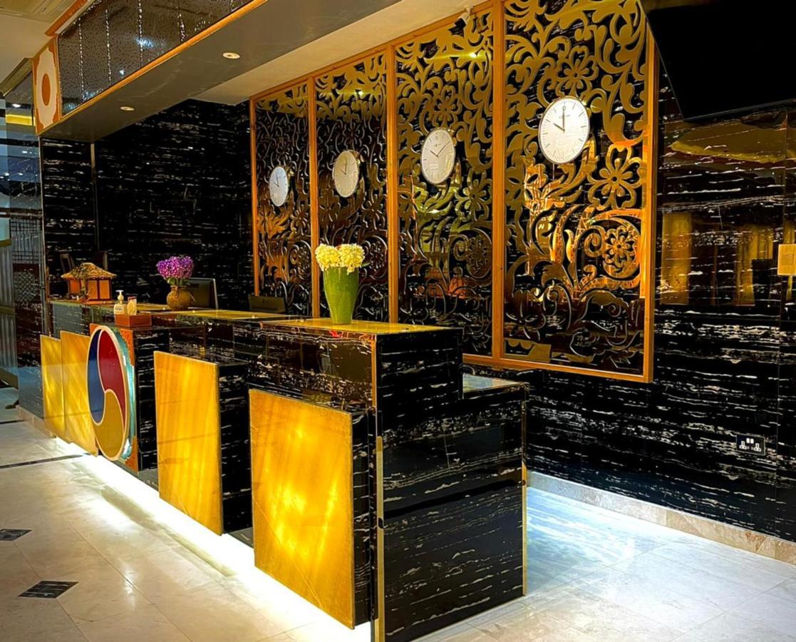 Asian Hotel Duqm Eksteriør bilde